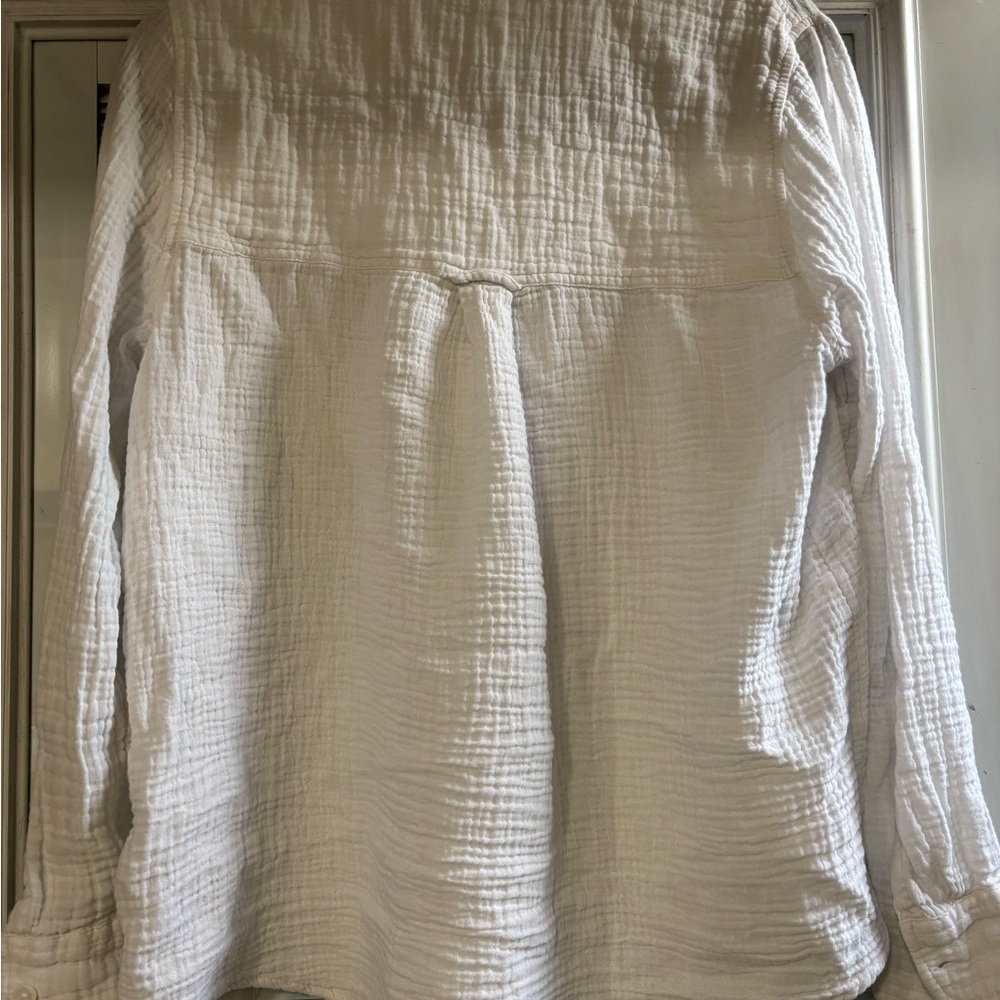 beachlunchlounge White Gauze Button-Down Shirt - Picture 3 of 5